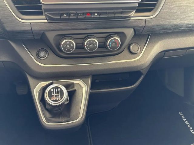 Nissan Primastar Tekna