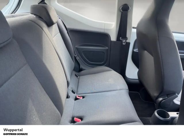 Volkswagen up! Move Move up!