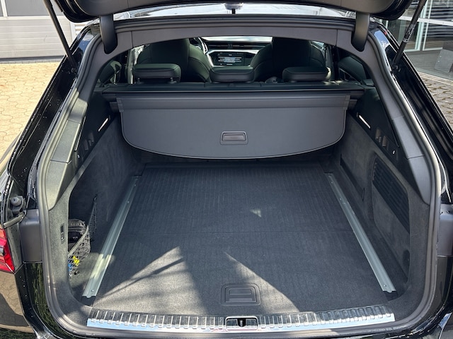 Audi S6 Avant Quattro