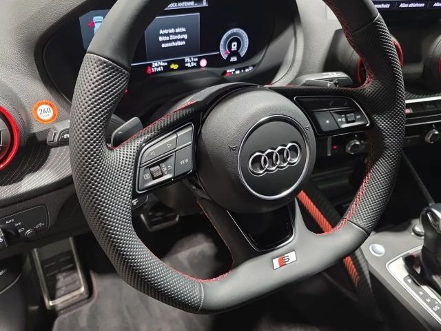 Audi Q2 35 TFSI S-Line