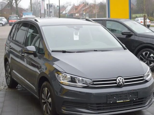Volkswagen Touran DSG Move