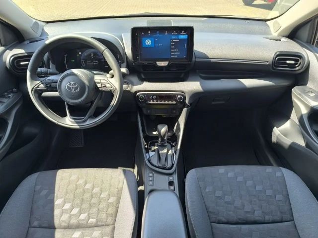Toyota Yaris Hatchback Hybride VVT-i