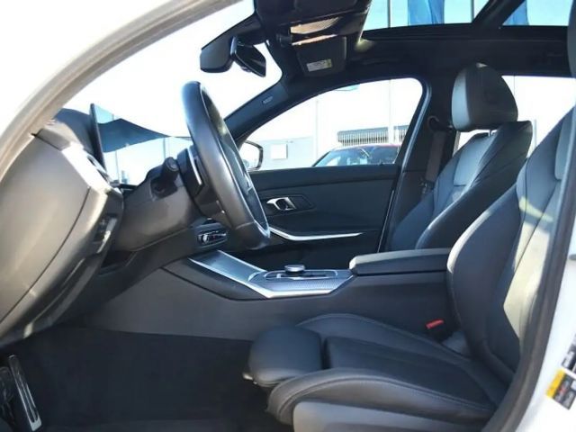 BMW 330 330e M-Sport Touring