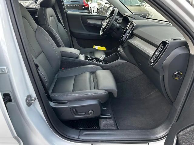 Volvo XC40 Dark Plus