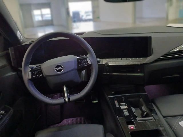 Opel Astra Sports Tourer Ultimate