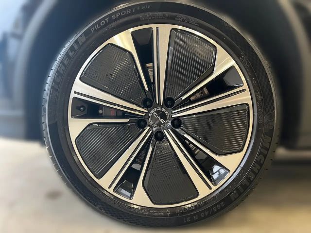 BYD Tang Tang 108,8 kWh Flagship