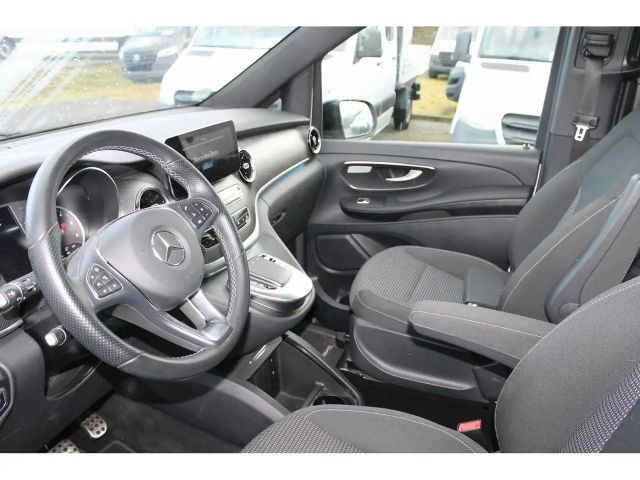 Mercedes-Benz V 300 4MATIC AMG Line V 300 d