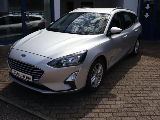 Ford Focus Cool & Connect