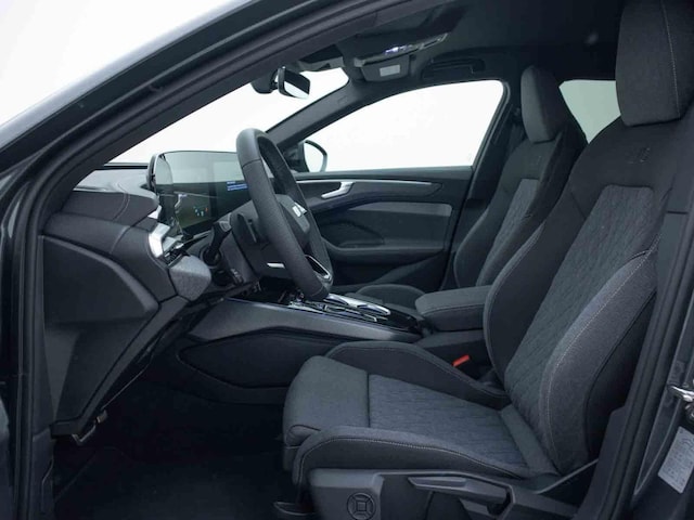 Audi A6 Avant Quattro S-Tronic