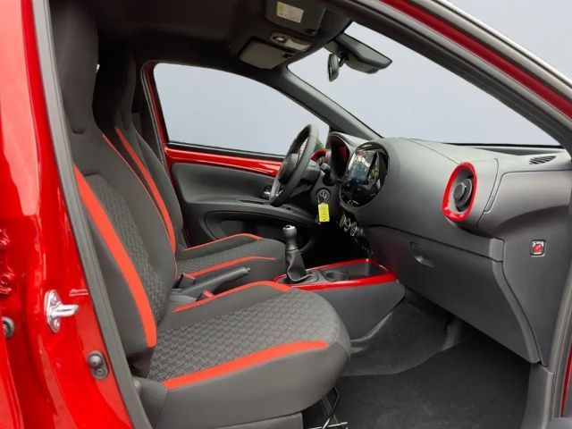 Toyota Aygo X Bi-Tone Hatchback