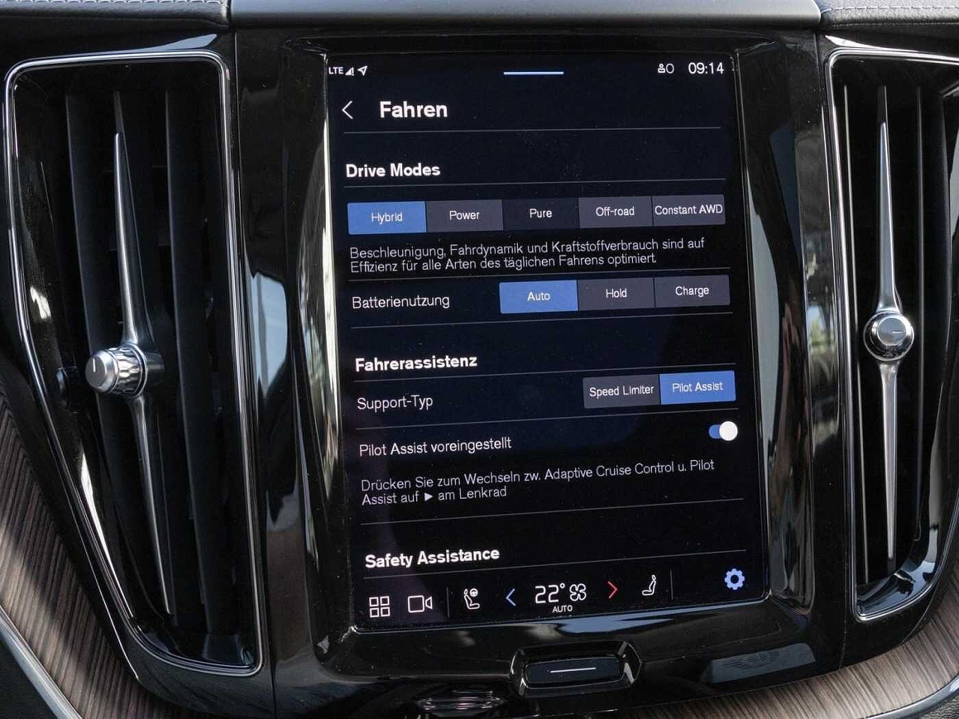 Volvo XC60 AWD Dark Recharge Ultimate