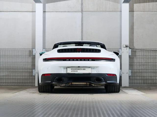 Porsche 911 Carrera Cabriolet