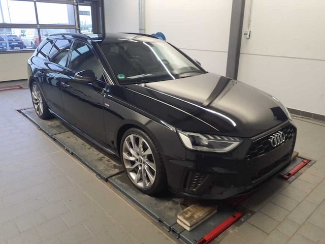 Audi A4 40 TDI Avant S-Tronic