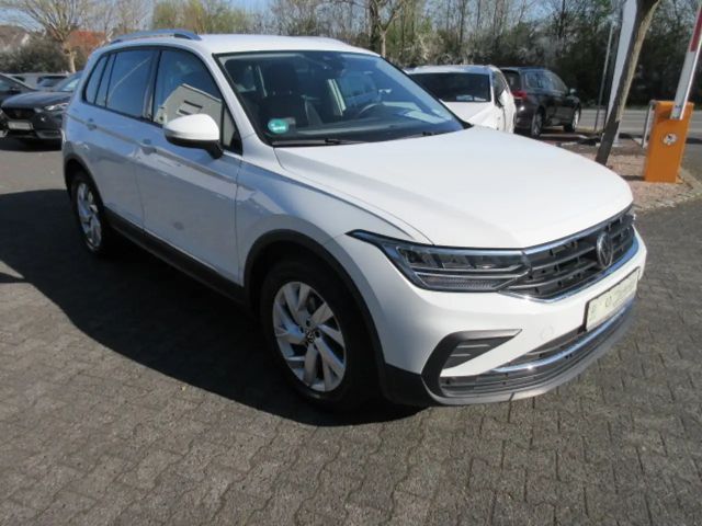 Volkswagen Tiguan 1.5 TSI DSG