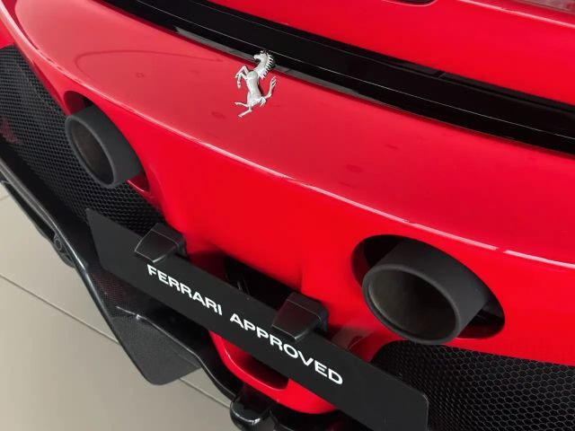 Ferrari SF90 Spider