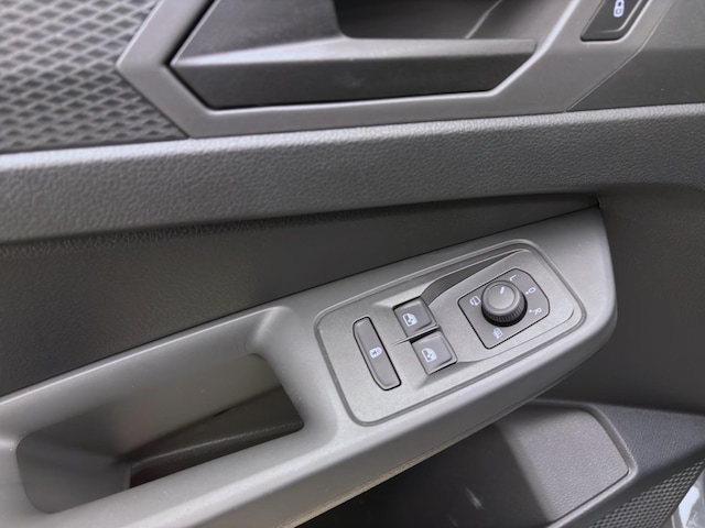 Volkswagen Caddy 1.5 TSI Combi DSG