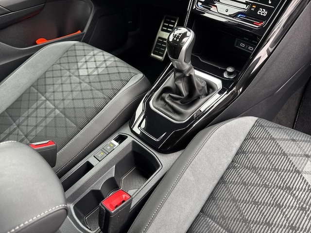 Volkswagen T-Roc 1.5 TSI R-Line