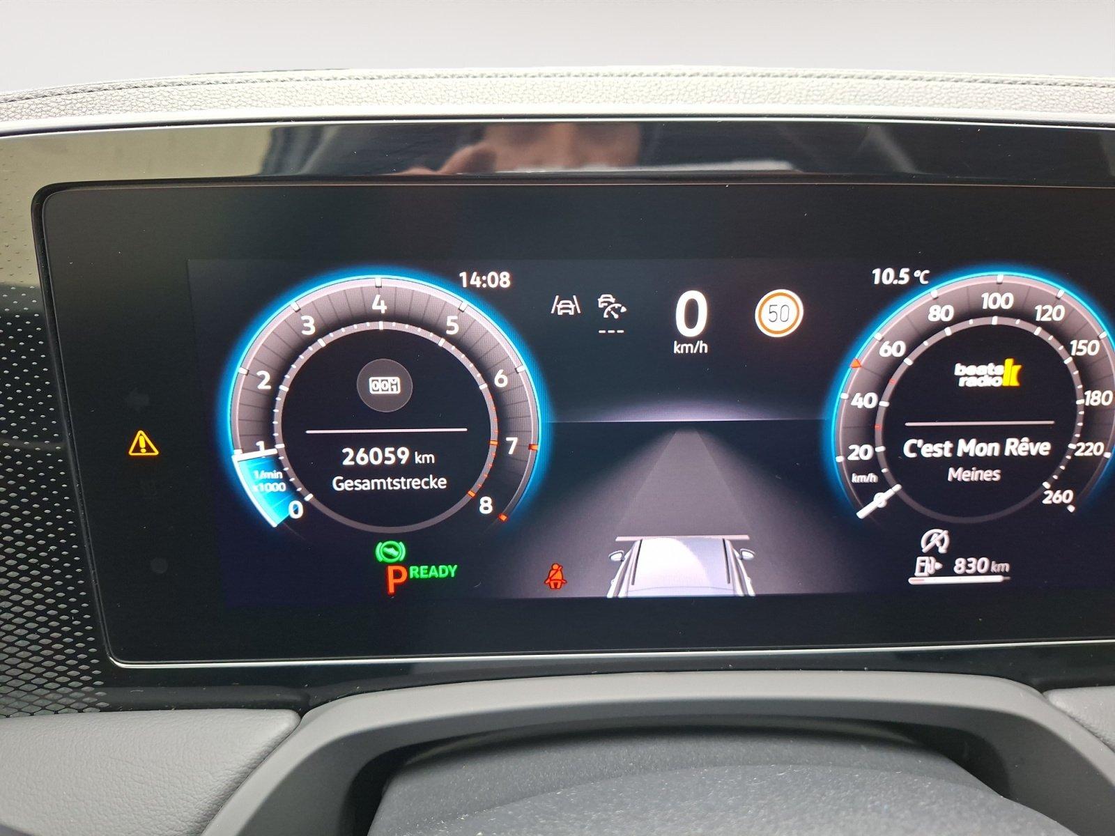 Volkswagen Passat 1.5 eTSI Business Variant