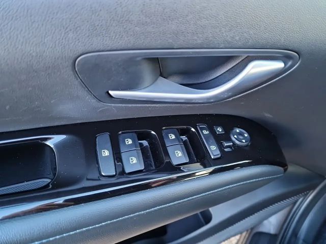 Hyundai Tucson 1.6 2WD Hybrid T-GDi