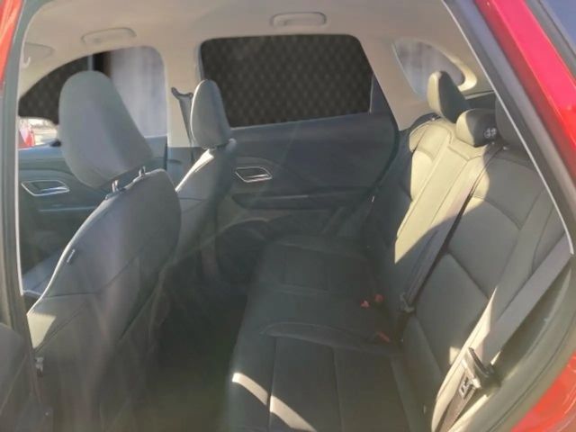 MG ZS + 1,5 MT Deluxe