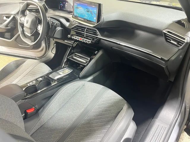 Peugeot 2008 Allure Pack EAT8 PureTech