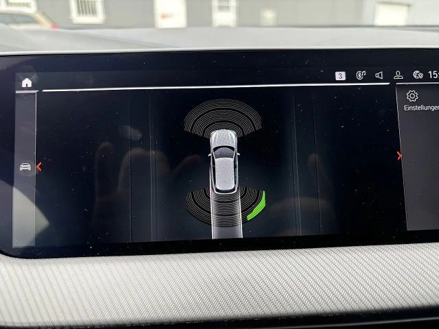 BMW 118 118i M-Sport Sedan