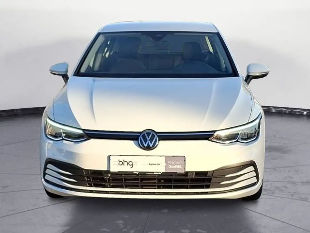 Volkswagen Golf DSG Life