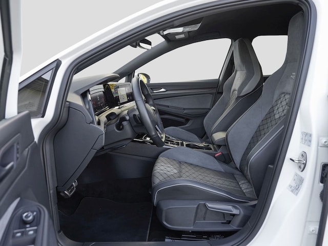 Volkswagen Golf 2.0 TSI DSG Golf VIII R-Line