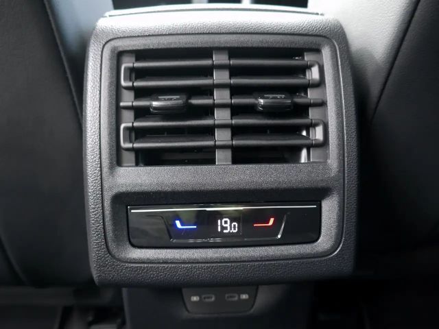 Volkswagen Golf 1.5 TSI Golf VIII