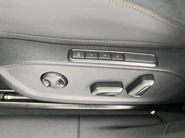 Cupra Terramar 1.5 e-Hybrid e-Hybrid