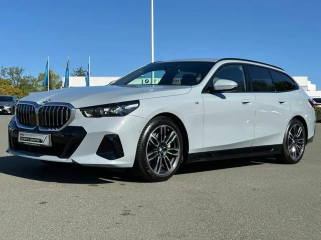 BMW 540 540d M-Sport Touring xDrive