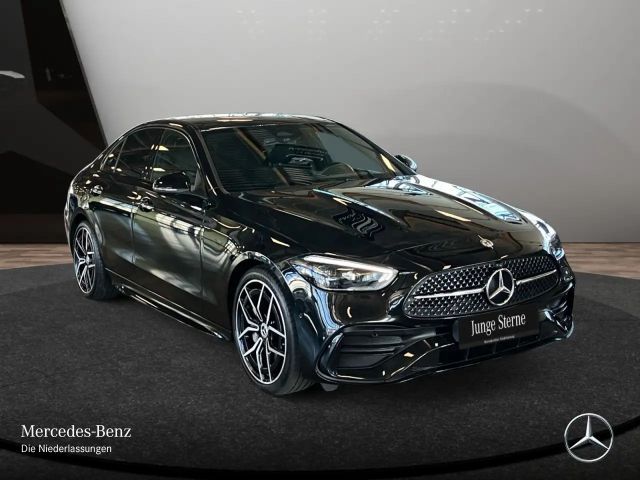 Mercedes-Benz C 200 AMG Line Sedan
