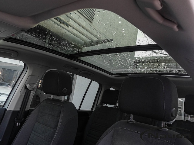 Volkswagen Touran DSG Highline