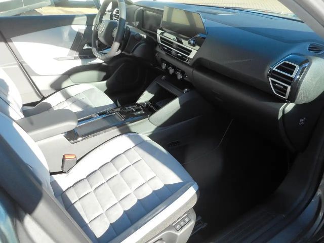 Citroën C4 Hybrid Max