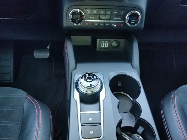 Ford Kuga Plug in Hybrid ST Line X