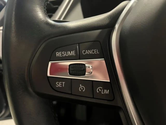 BMW 118 118i 5-deurs Sedan