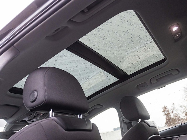 Audi A4 40 TFSI Avant S-Tronic