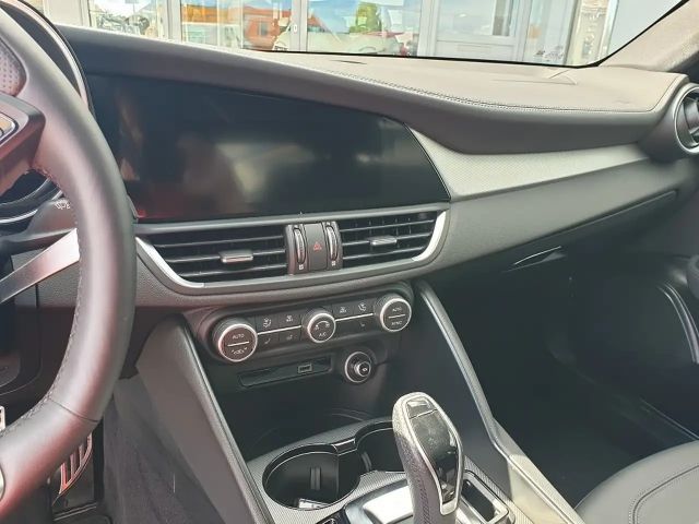 Alfa Romeo Giulia Q4 Veloce