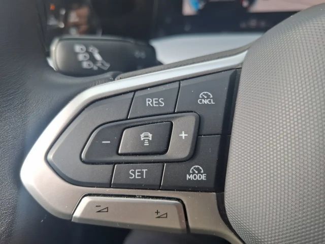 Volkswagen Golf GOAL 1.5 115 PS AHK NAVI ACC LED