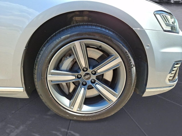 Audi A8 60 TFSI Hybride Quattro