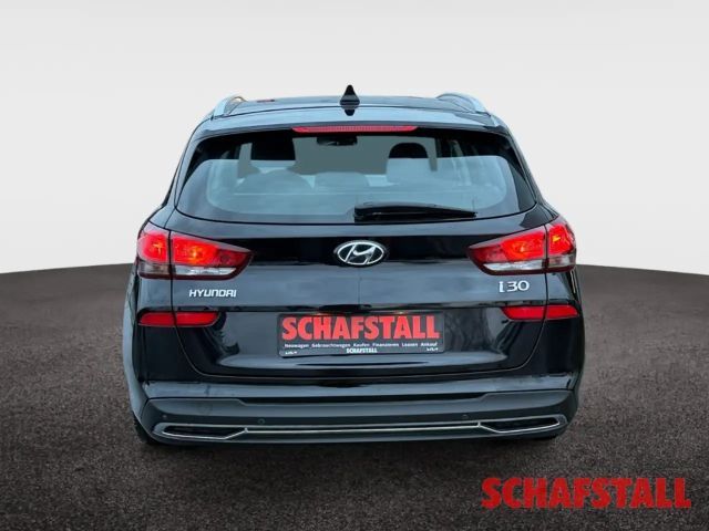 Hyundai i30 Hybrid T-GDi