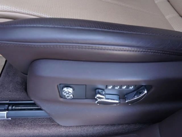 Bentley Bentayga Hybrid