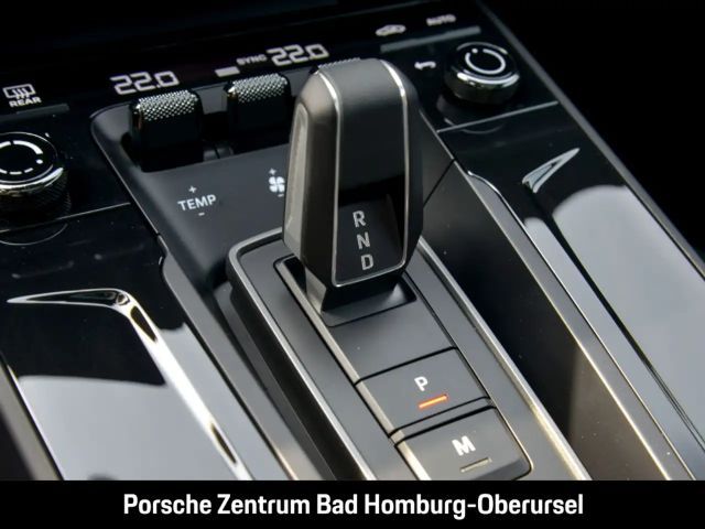 Porsche 992 Carrera Coupé GTS