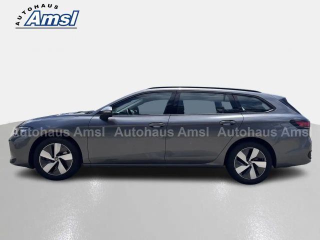 Volkswagen Passat 1.5 eTSI DSG Variant