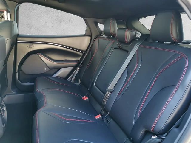 Ford Mustang Mach-E AWD