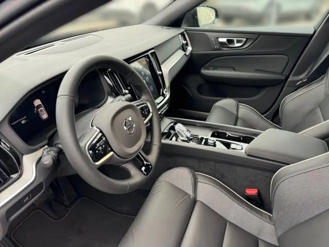 Volvo V60 Dark Hybrid Plus