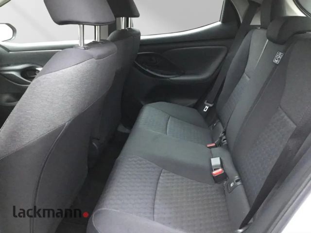 Toyota Yaris Club Comfort Hybride