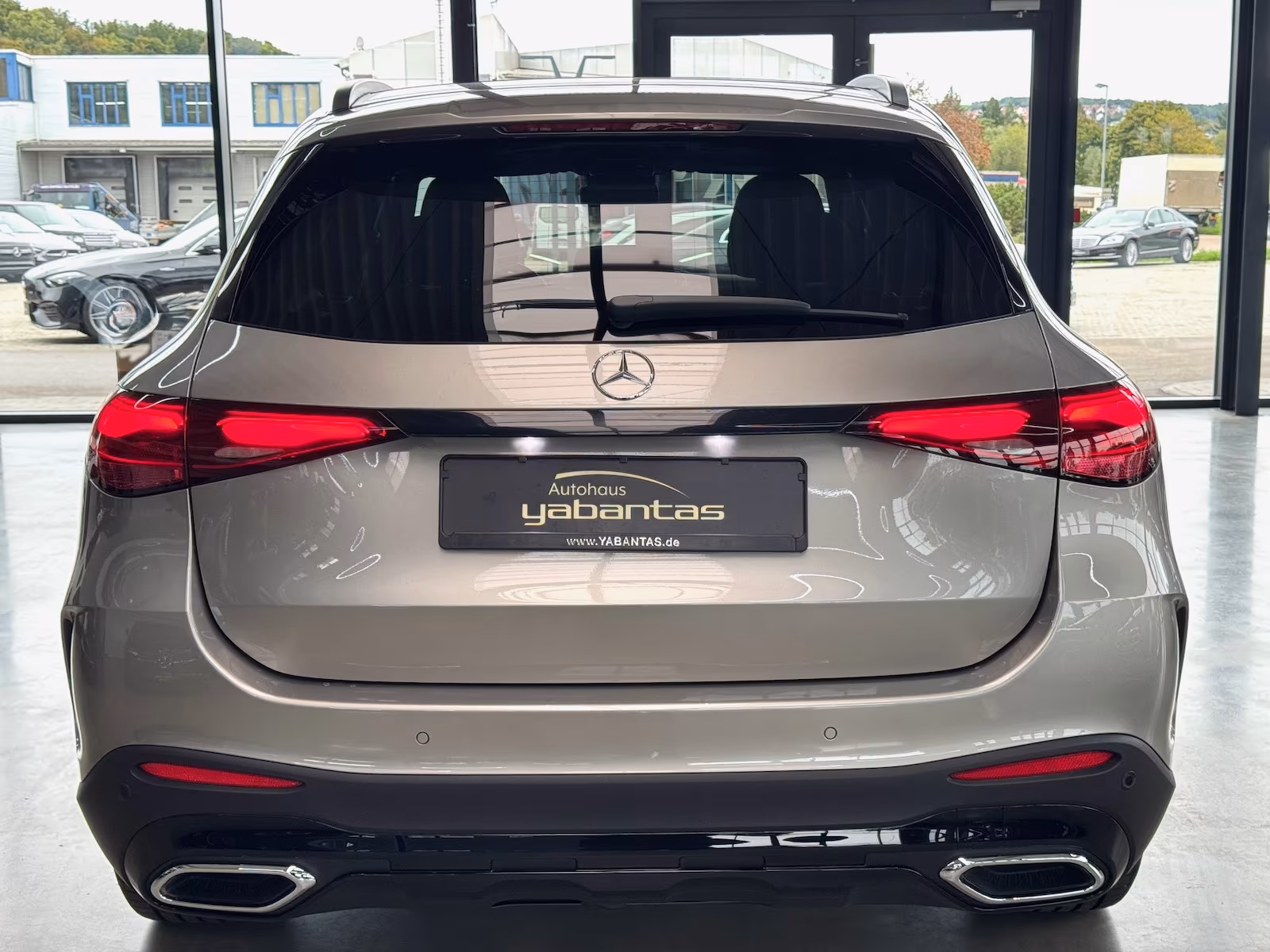 Mercedes-Benz GLC 300 4MATIC AMG Line GLC 300 d