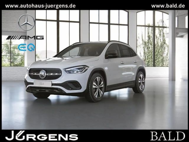 Mercedes-Benz GLA 200 Progressive