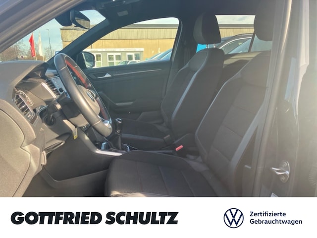 Volkswagen T-Roc Sport